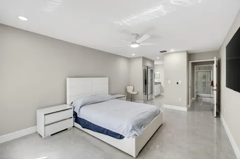 6175 Kings Gate Circle Delray Beach FL 33484