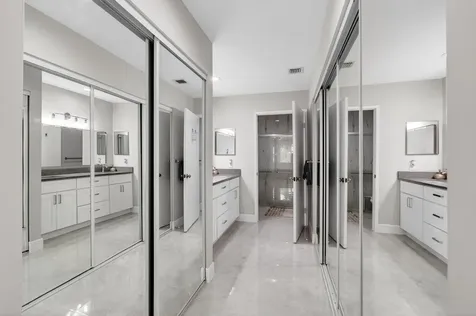 6175 Kings Gate Circle Delray Beach FL 33484