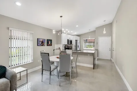 6175 Kings Gate Circle Delray Beach FL 33484