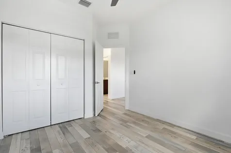 5884 Mustang Manor Davie FL 33314