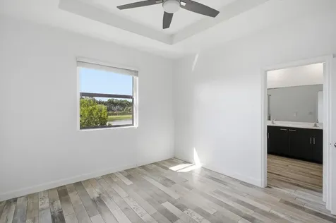 5884 Mustang Manor Davie FL 33314