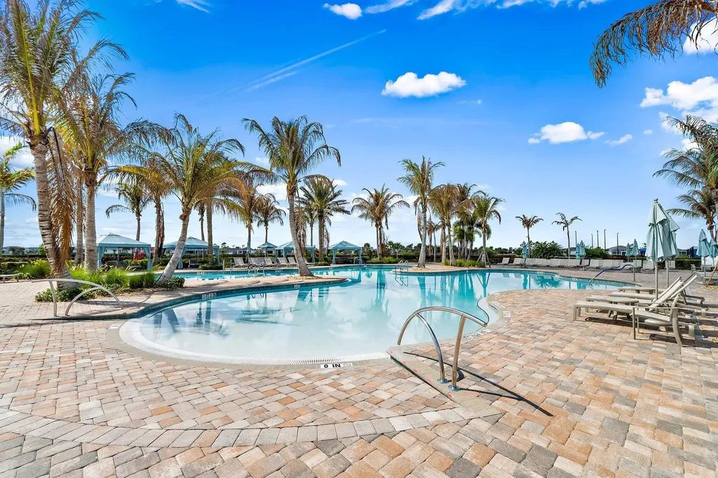 10211 SW Pervenche Lane Port St Lucie FL 34987