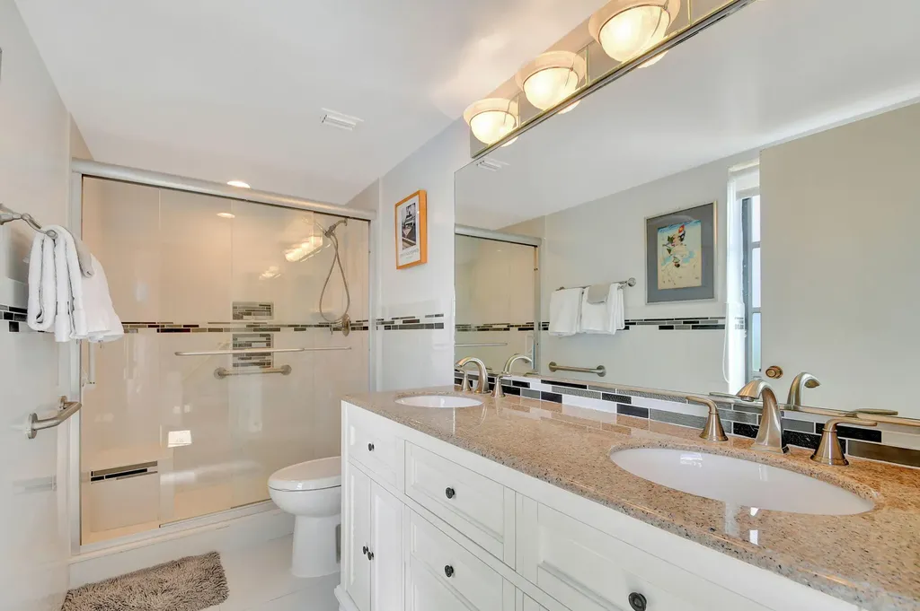 6866 Huntington Lane Delray Beach FL 33446