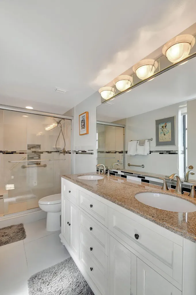 6866 Huntington Lane Delray Beach FL 33446