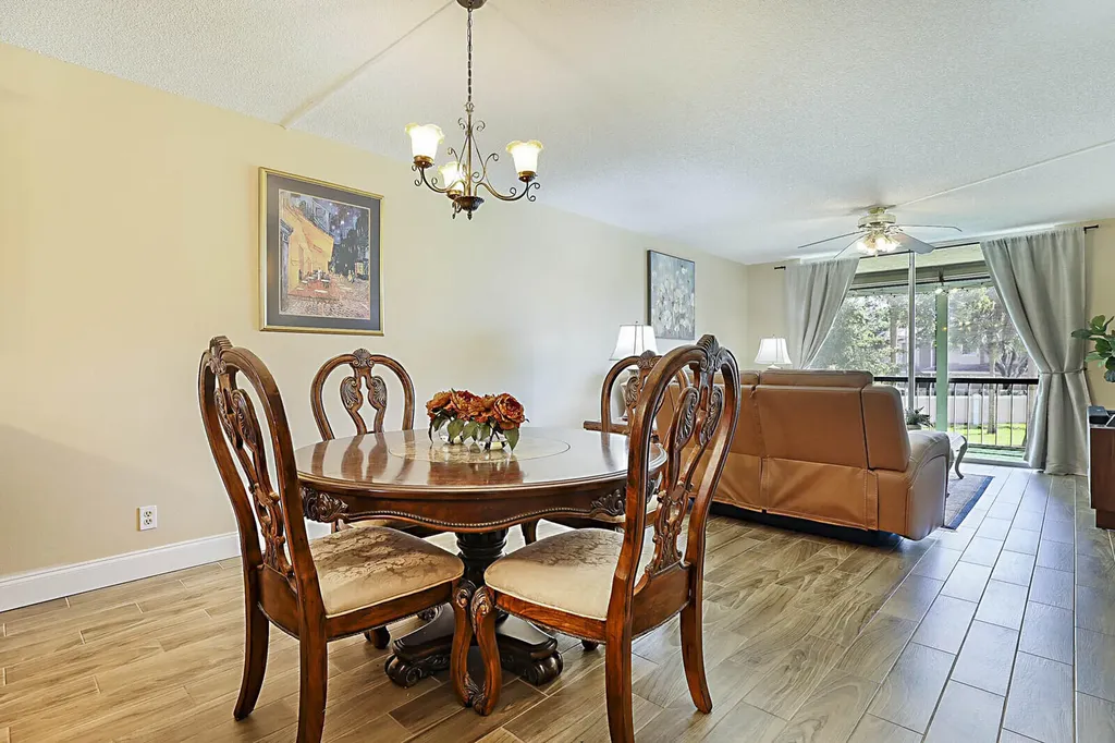 2541 Aragon Boulevard Sunrise FL 33322