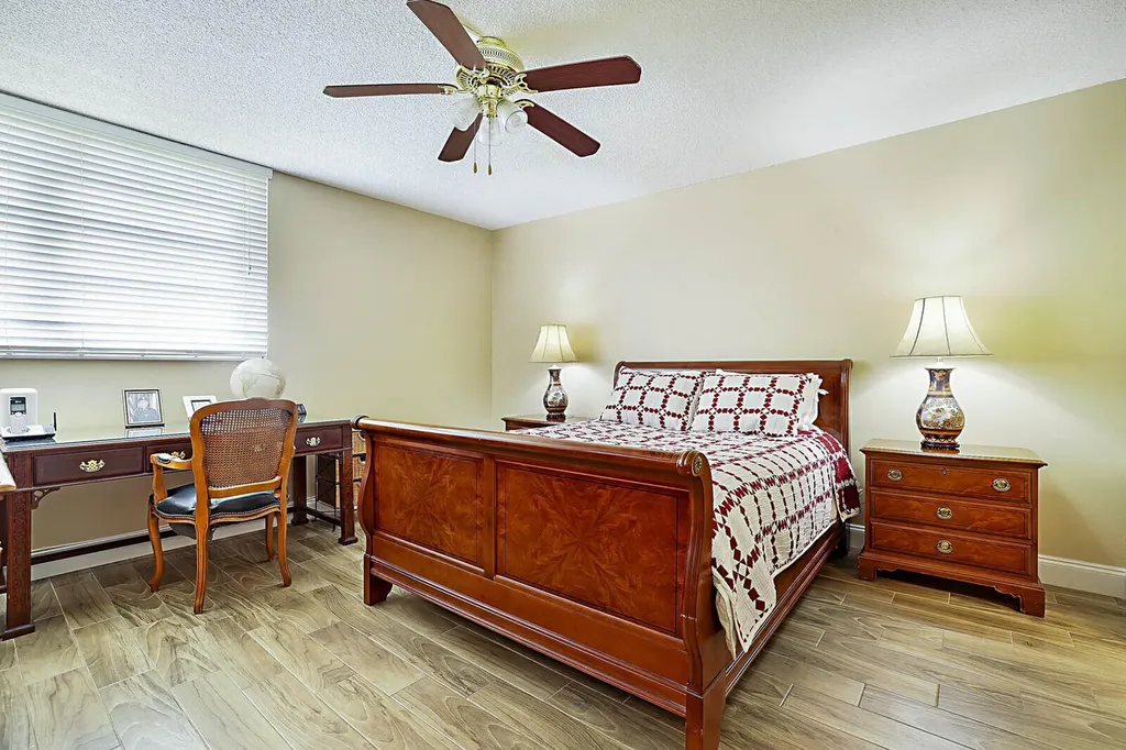 2541 Aragon Boulevard Sunrise FL 33322