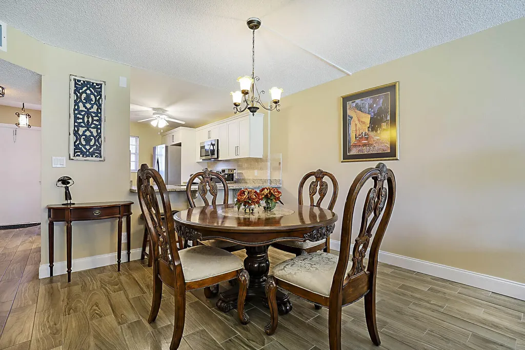 2541 Aragon Boulevard Sunrise FL 33322