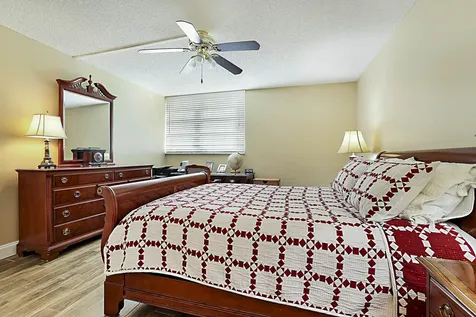 2541 Aragon Boulevard Sunrise FL 33322