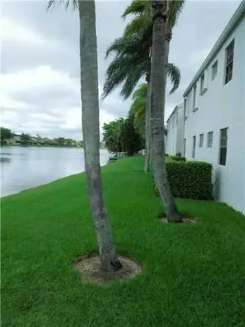 12066 NW 11th Street Pembroke Pines FL 33026