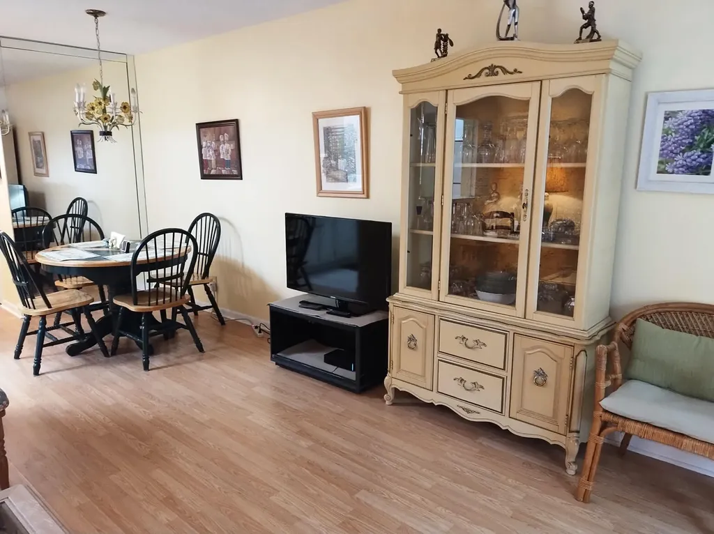 39 Harwood B Deerfield Beach FL 33442