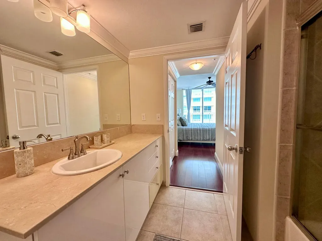 700 E Boynton Beach Boulevard Boynton Beach FL 33435