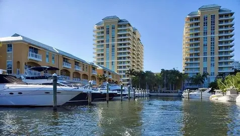700 E Boynton Beach Boulevard Boynton Beach FL 33435