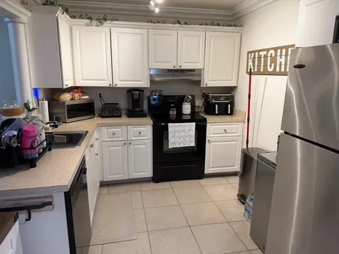 711 N Pine Island Road Plantation FL 33324