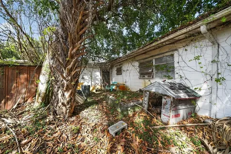 1913 Wyoming Avenue Fort Pierce FL 34982