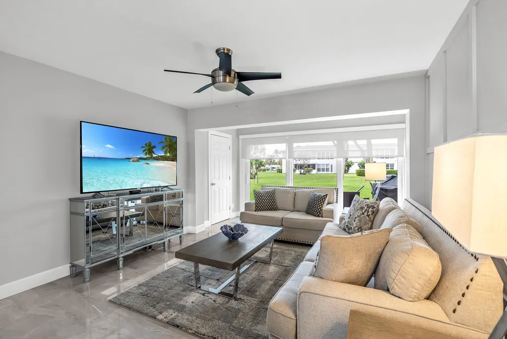 1061 Orange Terrace Delray Beach FL 33445