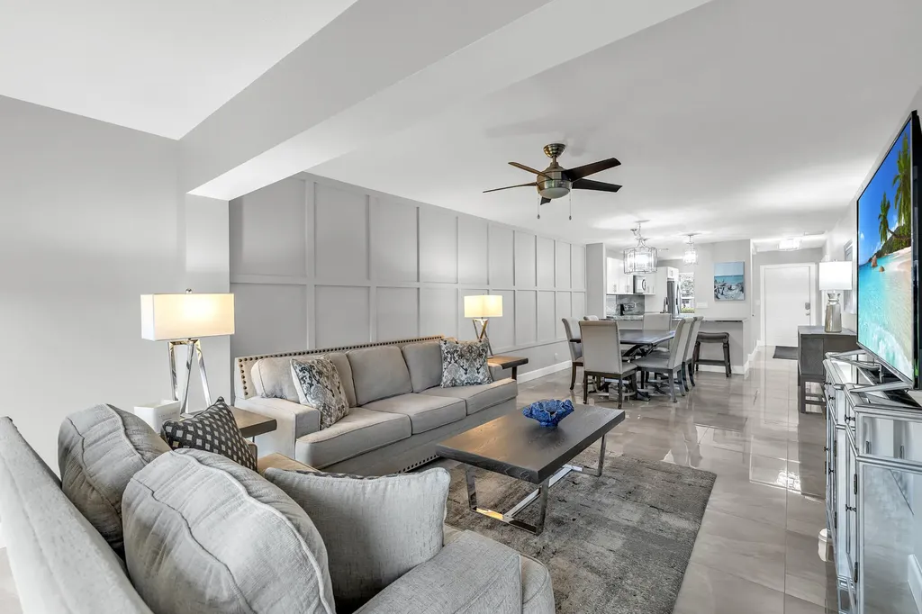 1061 Orange Terrace Delray Beach FL 33445