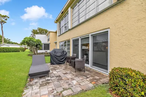 1061 Orange Terrace Delray Beach FL 33445