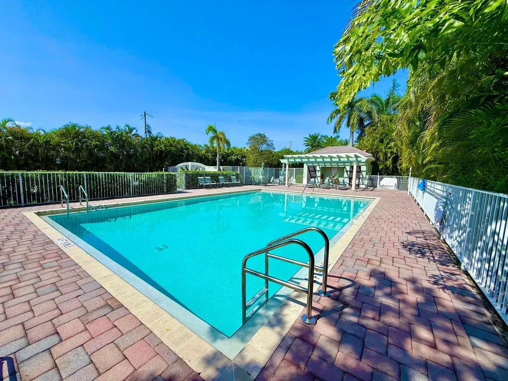 1885 Juno Landing Lane North Palm Beach FL 33408