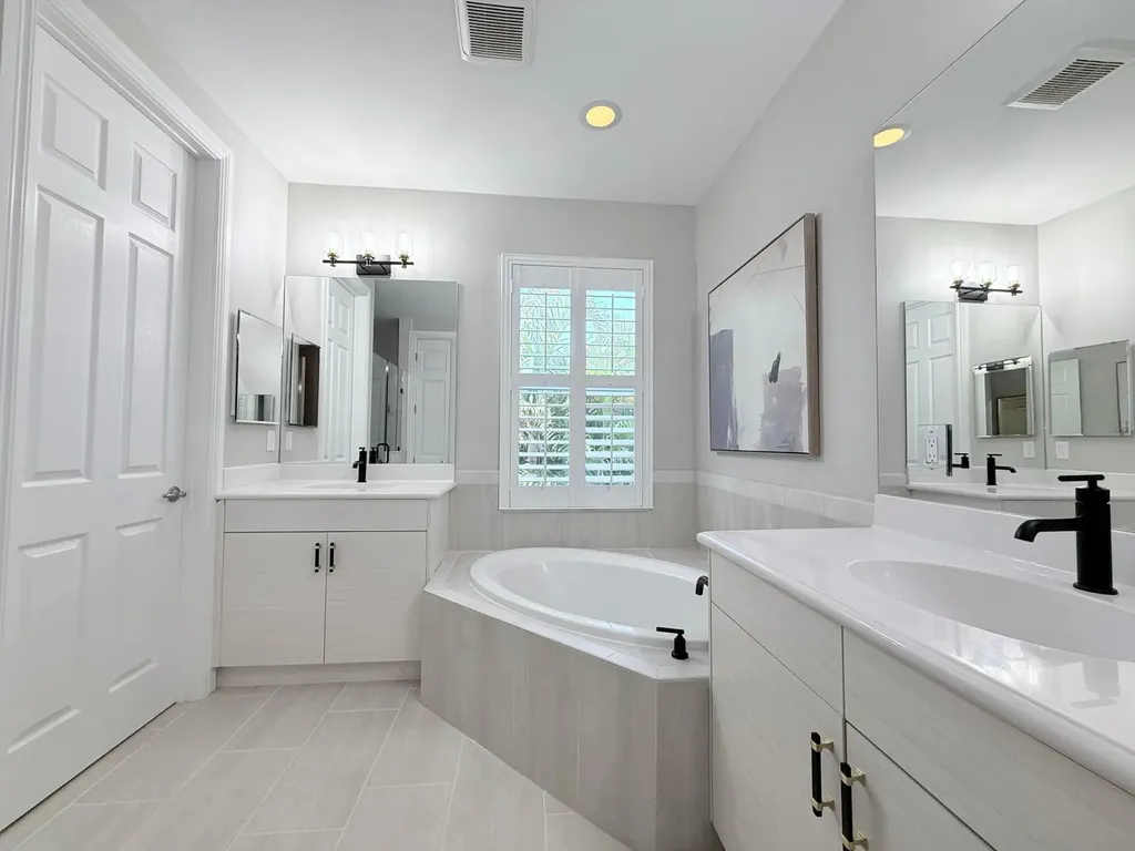 1885 Juno Landing Lane North Palm Beach FL 33408