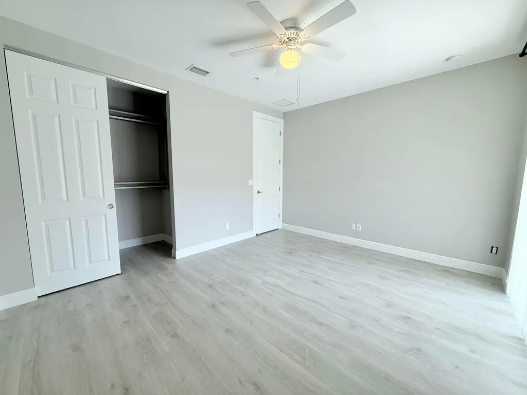 1885 Juno Landing Lane North Palm Beach FL 33408
