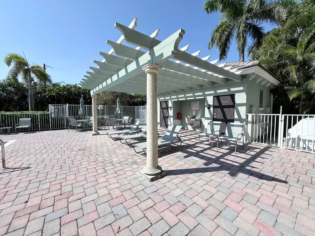 1885 Juno Landing Lane North Palm Beach FL 33408