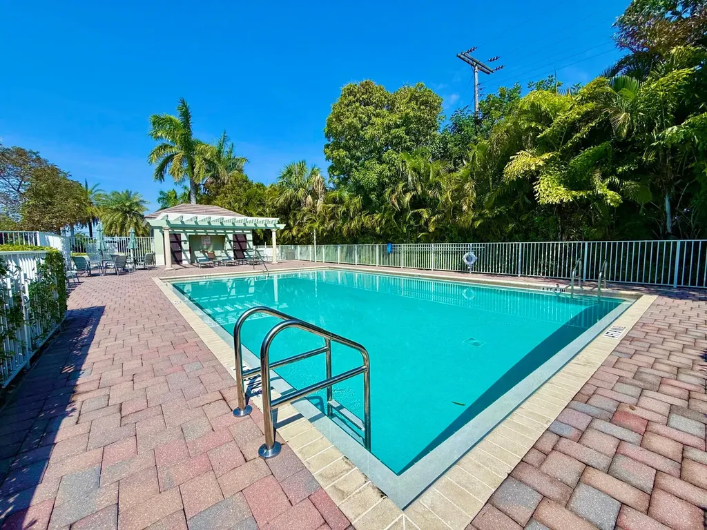 1885 Juno Landing Lane North Palm Beach FL 33408