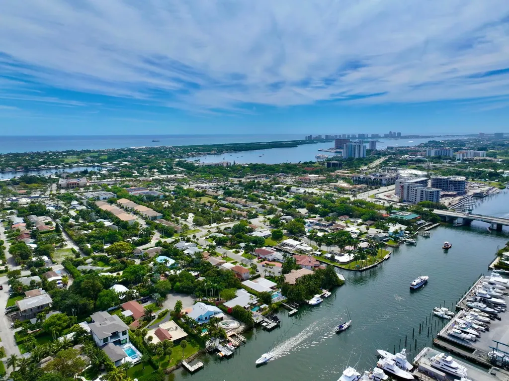 1885 Juno Landing Lane North Palm Beach FL 33408