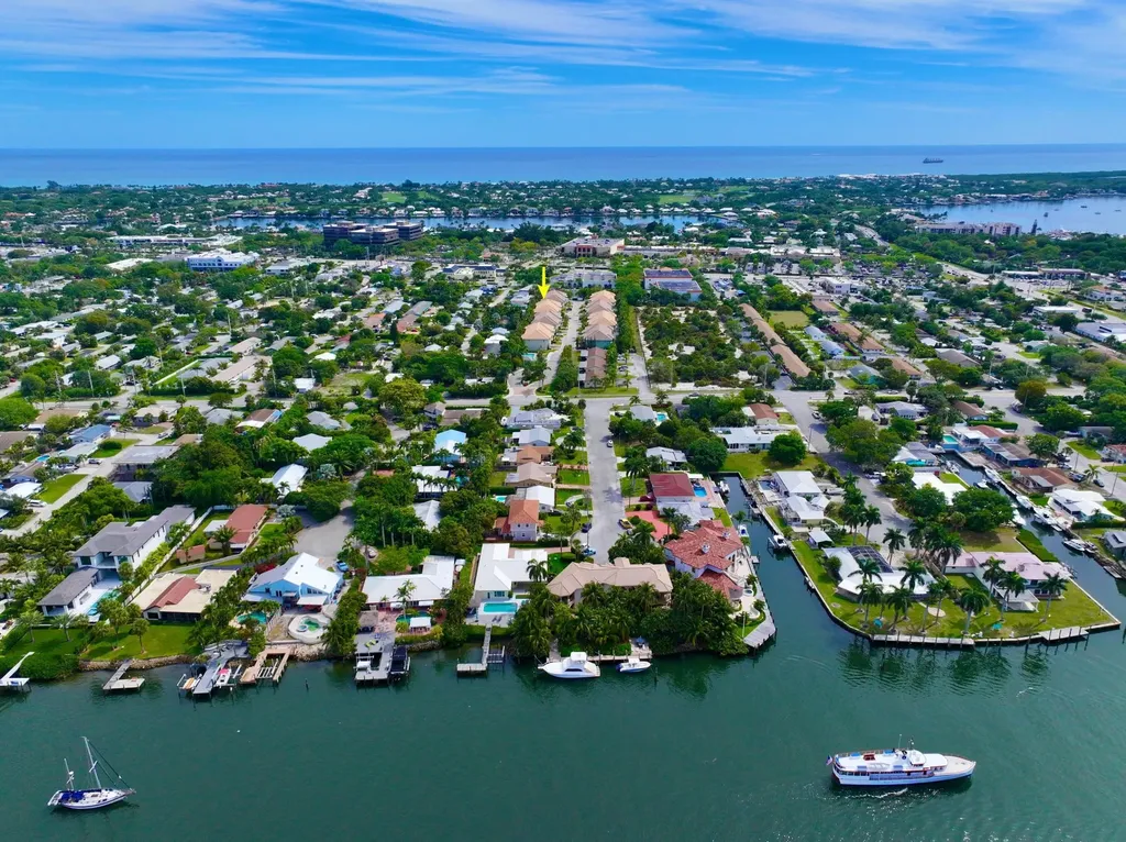 1885 Juno Landing Lane North Palm Beach FL 33408