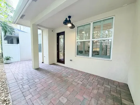 1885 Juno Landing Lane North Palm Beach FL 33408