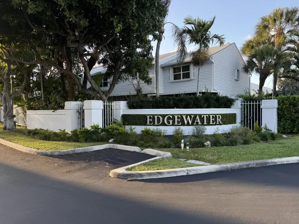 1845 NE 15th Avenue Fort Lauderdale FL 33305