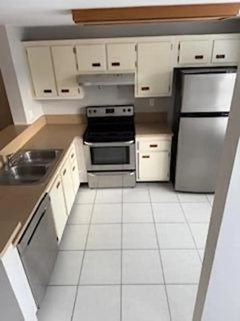 1845 NE 15th Avenue Fort Lauderdale FL 33305