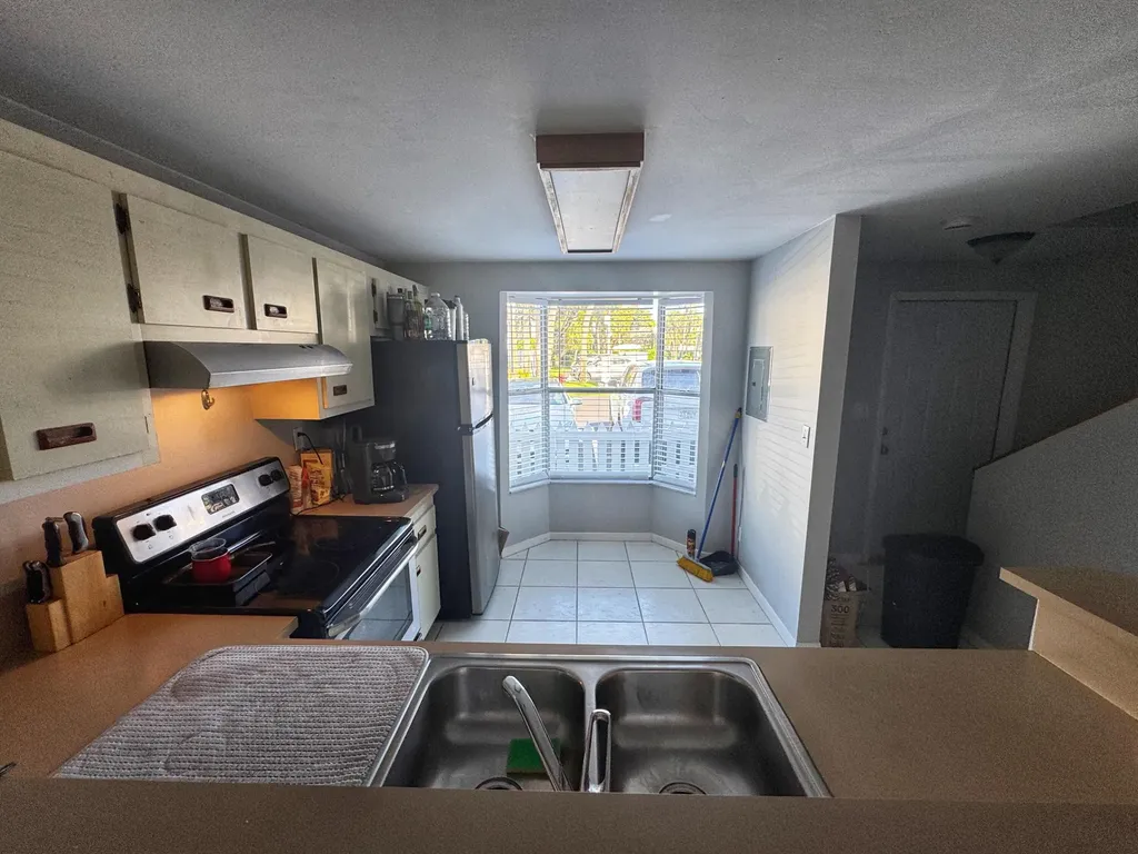 1845 NE 15th Avenue Fort Lauderdale FL 33305