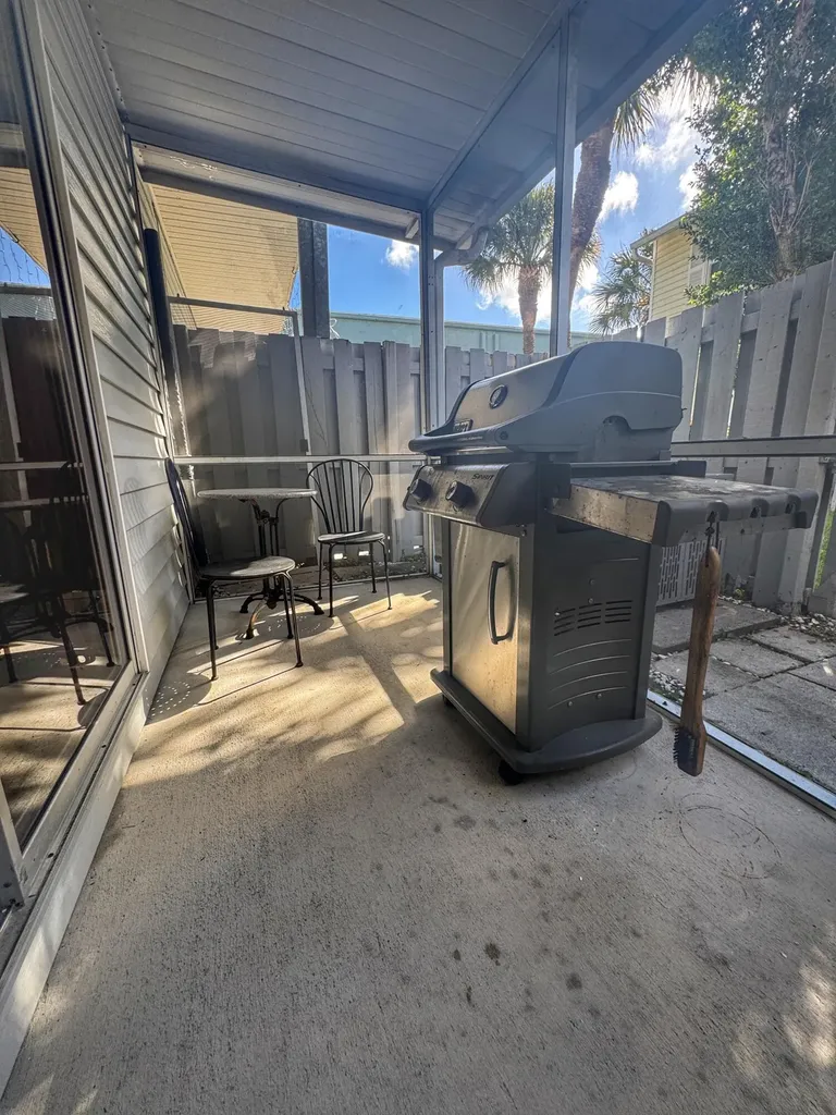 1845 NE 15th Avenue Fort Lauderdale FL 33305
