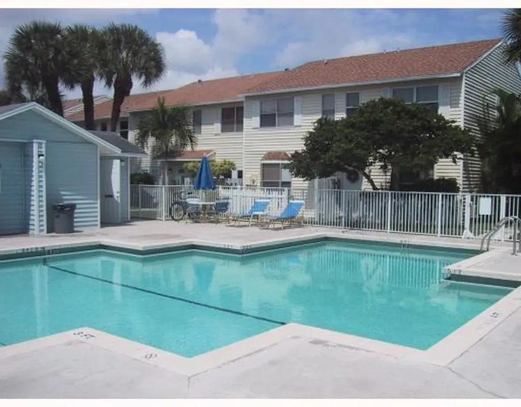 1845 NE 15th Avenue Fort Lauderdale FL 33305