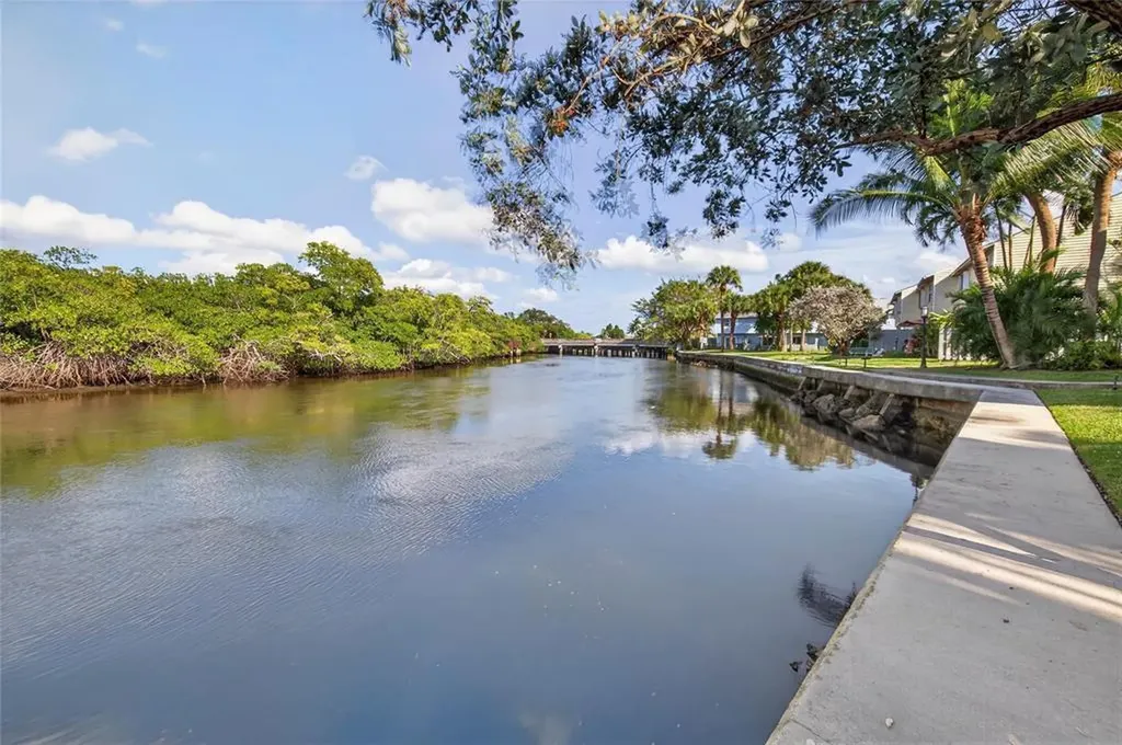 1845 NE 15th Avenue Fort Lauderdale FL 33305