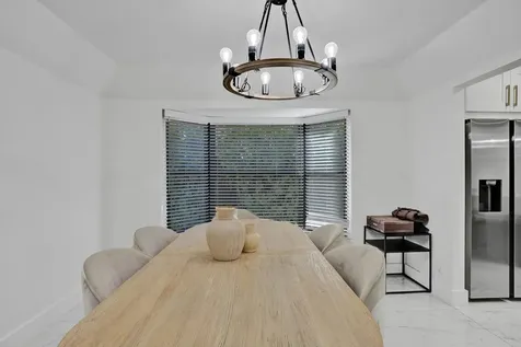 861 Mockingbird Lane Plantation FL 33324
