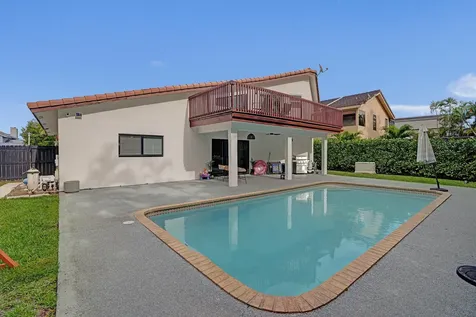 861 Mockingbird Lane Plantation FL 33324
