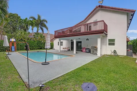 861 Mockingbird Lane Plantation FL 33324