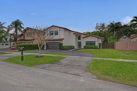 861 Mockingbird Lane Plantation FL 33324