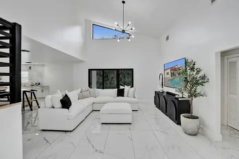 861 Mockingbird Lane Plantation FL 33324