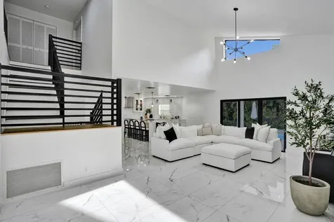 861 Mockingbird Lane Plantation FL 33324