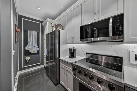 2227 NE 9th Avenue Wilton Manors FL 33305