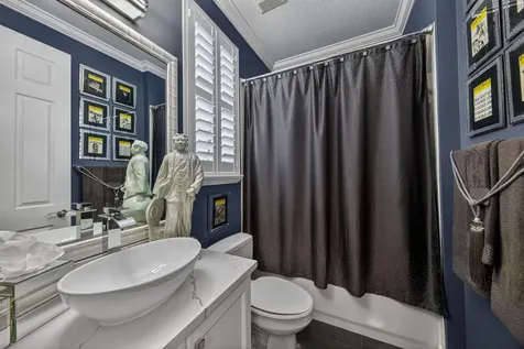 2227 NE 9th Avenue Wilton Manors FL 33305