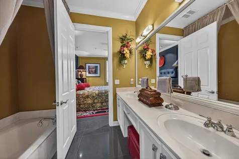 2227 NE 9th Avenue Wilton Manors FL 33305