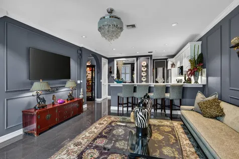 2227 NE 9th Avenue Wilton Manors FL 33305