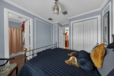 2227 NE 9th Avenue Wilton Manors FL 33305