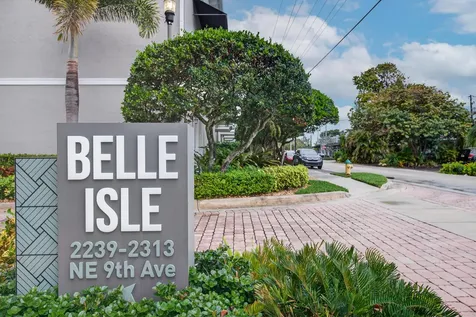 2227 NE 9th Avenue Wilton Manors FL 33305