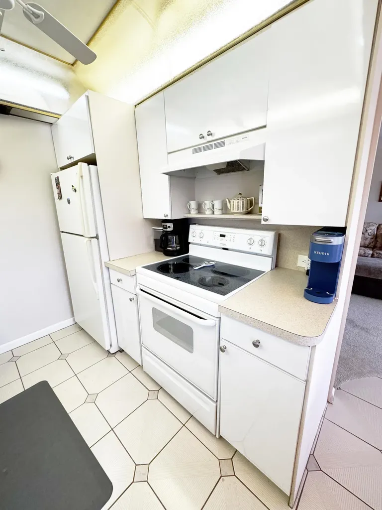 3097 Newport S Deerfield Beach FL 33442