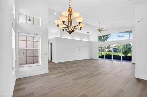 7425 Lahana Circle Boynton Beach FL 33437