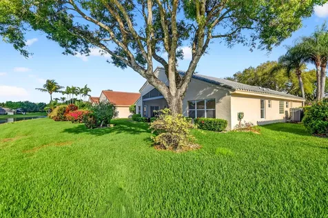 7425 Lahana Circle Boynton Beach FL 33437